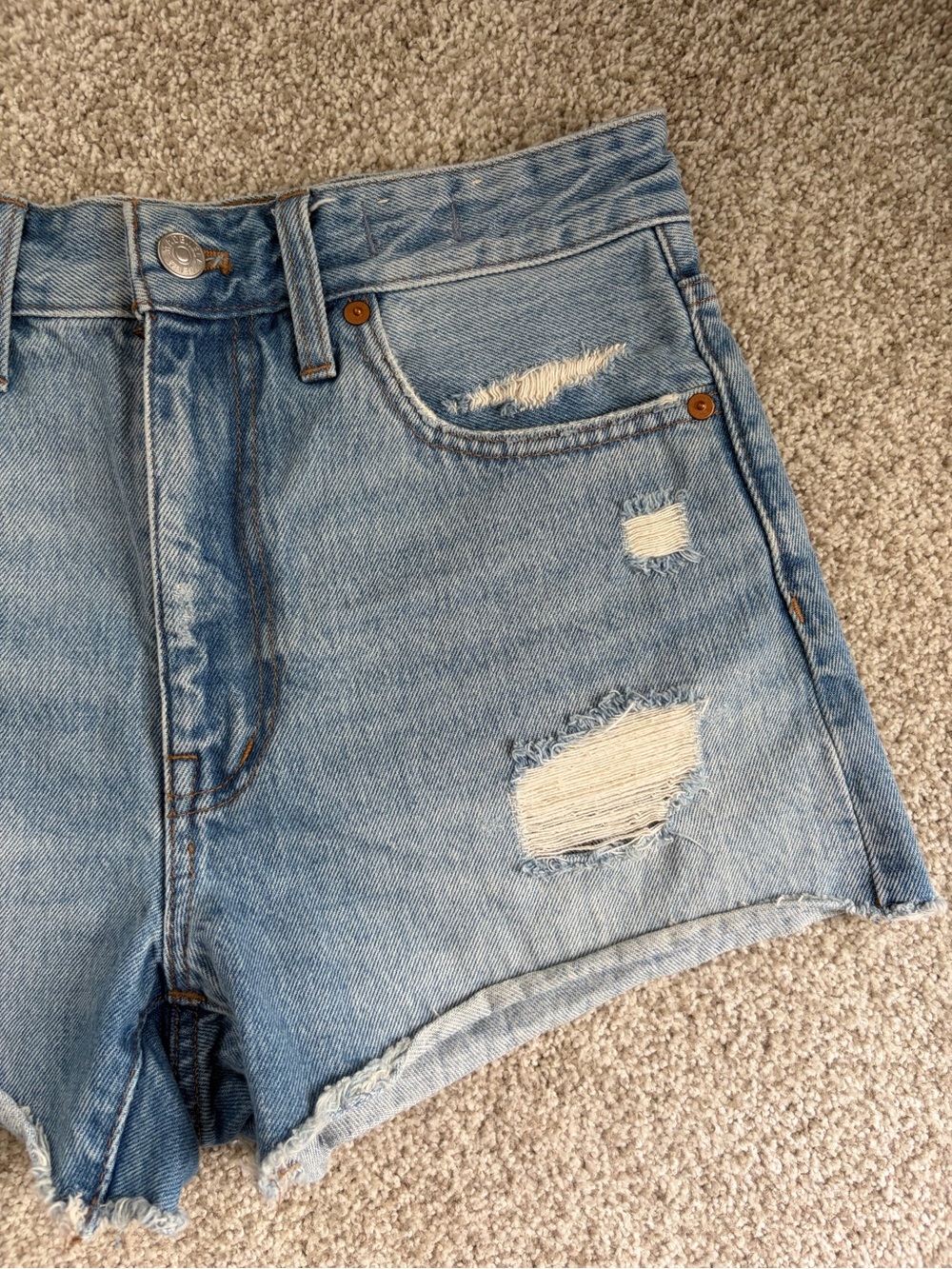 Madewell Light Blue Distressed Denim Cutoff Shorts - Picture 3 of 9